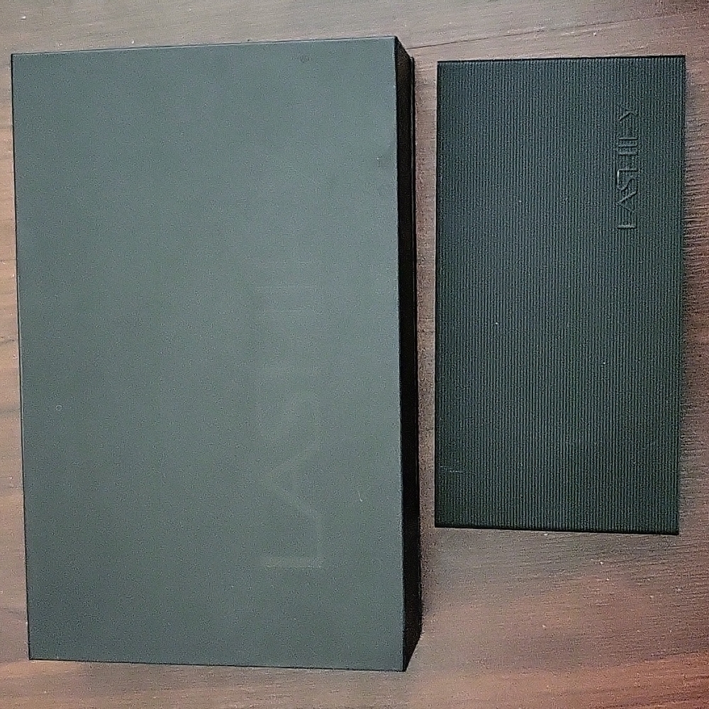 Lashify storage boxes